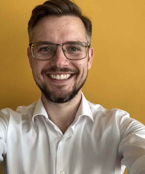 Tobias Fischer